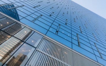 glass and aluminum in dubai